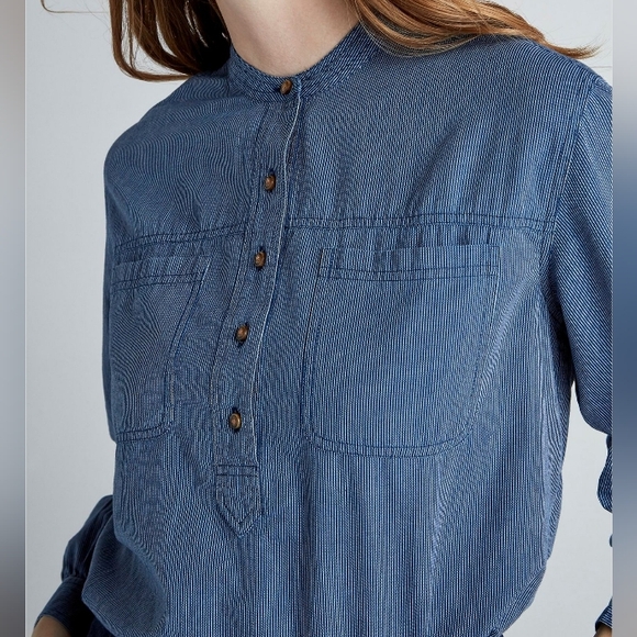 Lucky Brand Edie Striped Popover Top Blue White Pinstripe Size M NWT - Picture 3 of 14